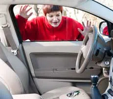 Safe Key Store Los Angeles, CA 310-819-4249 Safe Key Store Los Angeles, CA 310-819-4249 - 19-Locked-keys-In-car